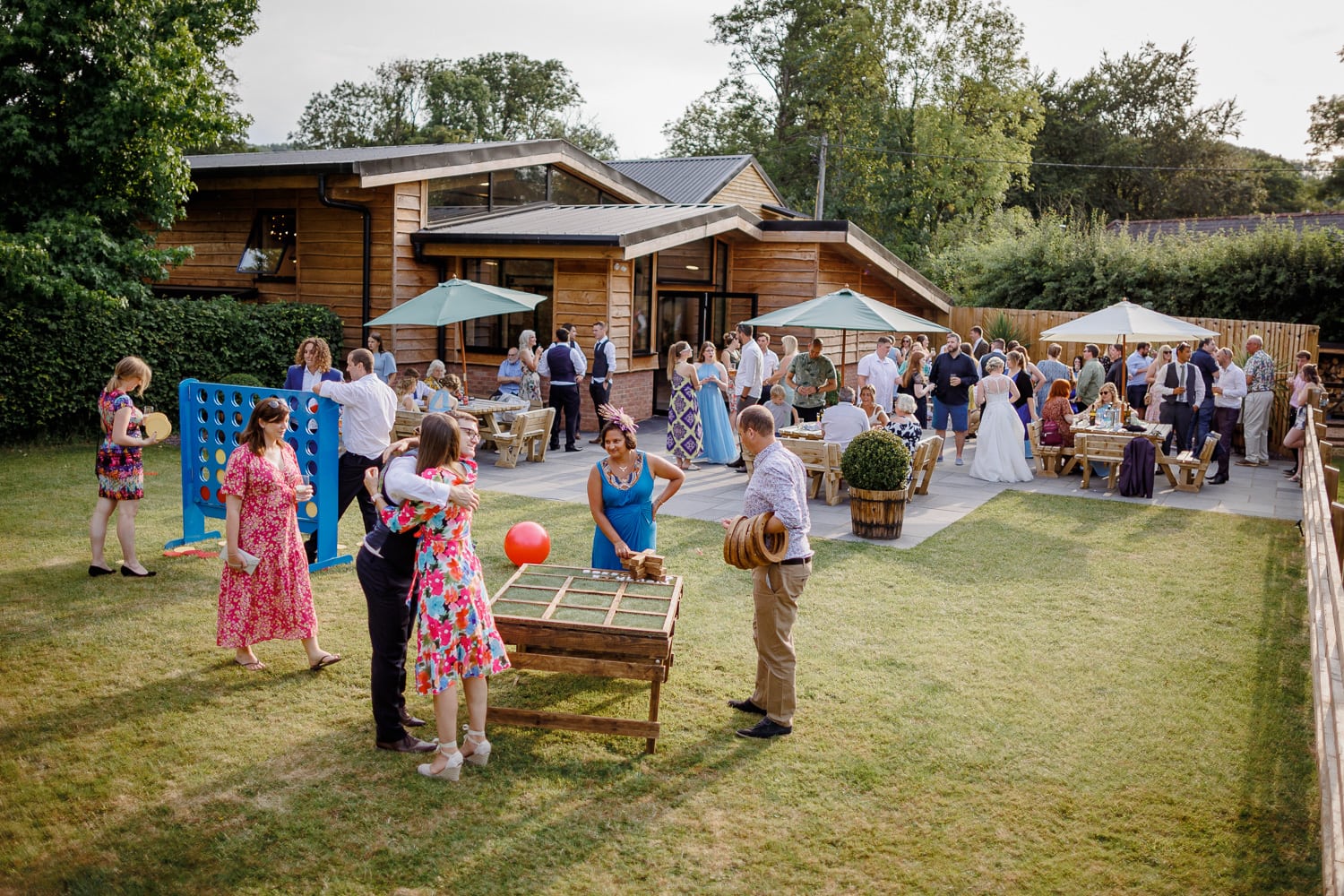 valleyside barn wedding
