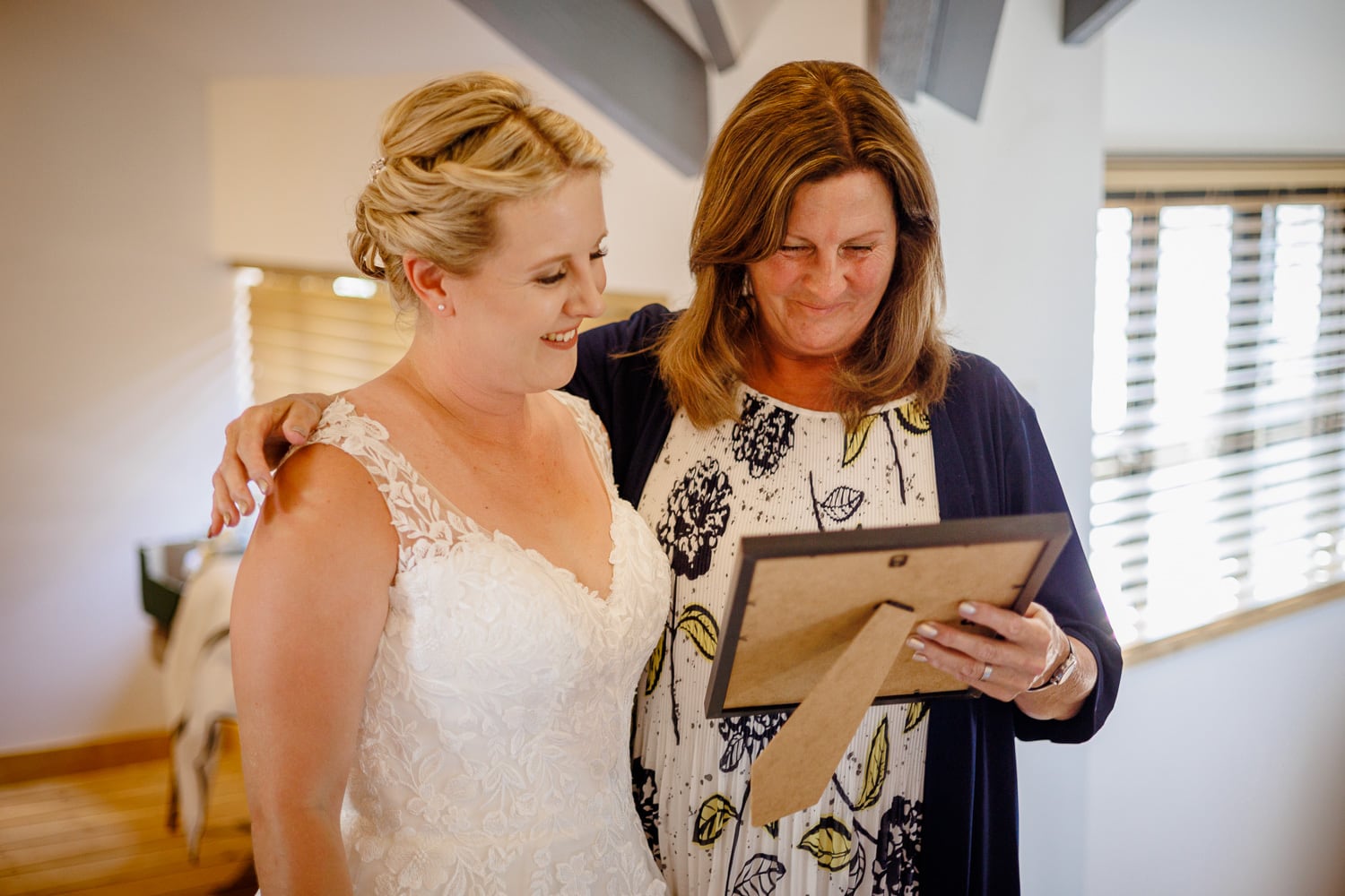 valleyside barn wedding