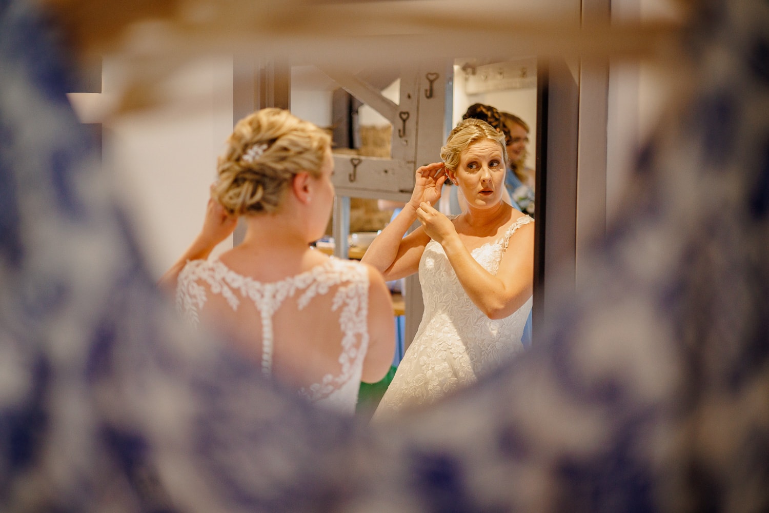 valleyside barn wedding