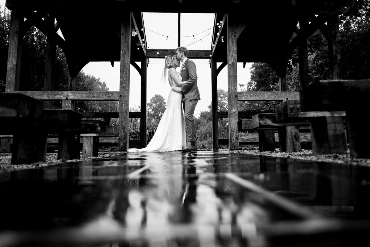 knightor winery wedding arbour